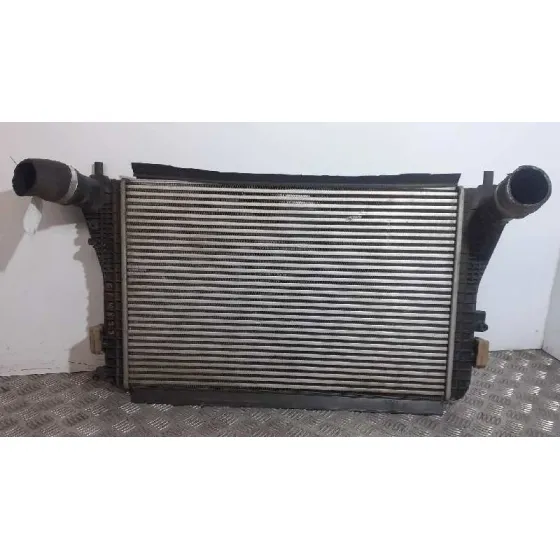 Intercooler para Volkswagen Passat Berlina (3C2)