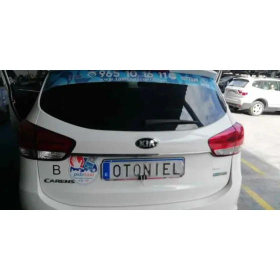 Porton Trasero para Kia Carens ( )
