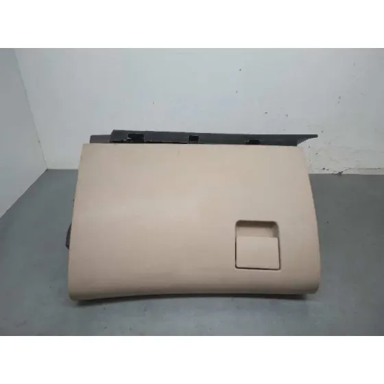 Guantera para Opel Insignia Berlina