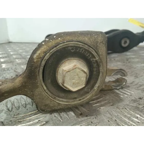 Brazo Suspension Inferior Delantero Derecho para Mercedes-Benz Clase R (W251)