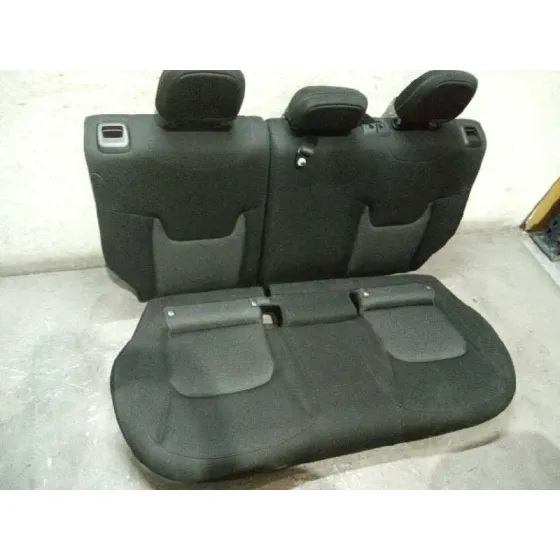 Juego Asientos Completo para Jeep Renegade