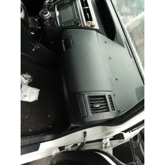 Guantera para Toyota Prius+