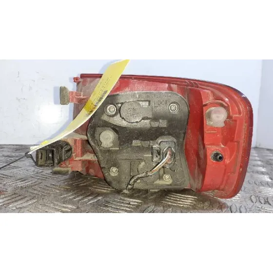 Piloto Trasero Izquierdo para Audi A4 Ber. (B8)