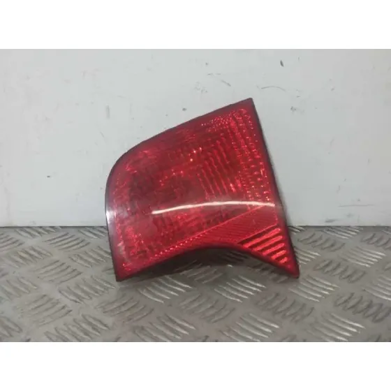 Piloto Trasero Derecho Interior para Audi A4 Berlina (8E)