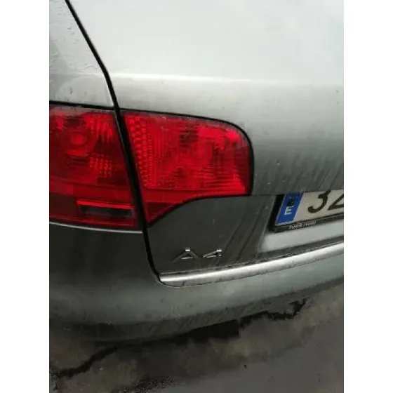 Piloto Trasero Izquierdo Interior para Audi A4 Berlina (8E)