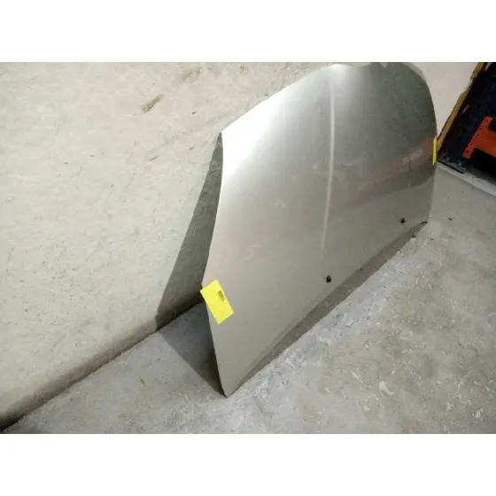 Capot para Toyota Corolla Verso (R1)