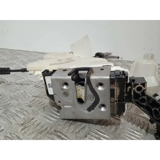 Cerradura Puerta Delantera Derecha para Jeep Renegade