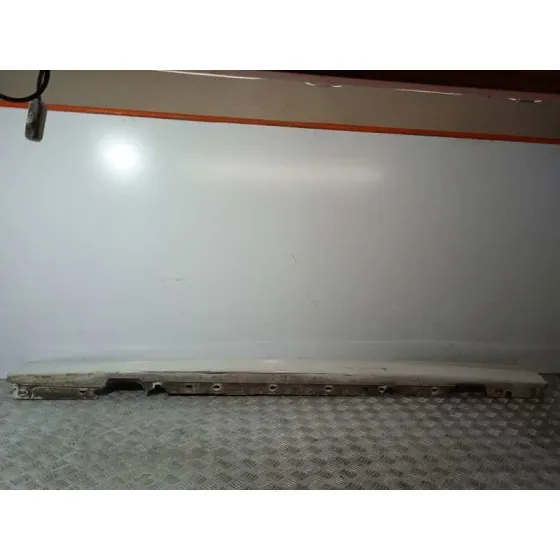 Faldon Lateral para Bmw Serie 1 Berlina (E81/E87)