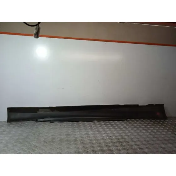 Faldon Lateral para Bmw Serie 1 Berlina (E81/E87)