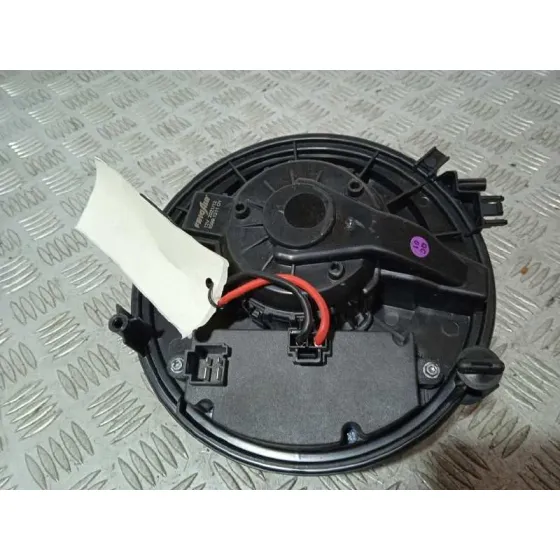 Motor Calefaccion para Skoda Octavia Combi (5E5)