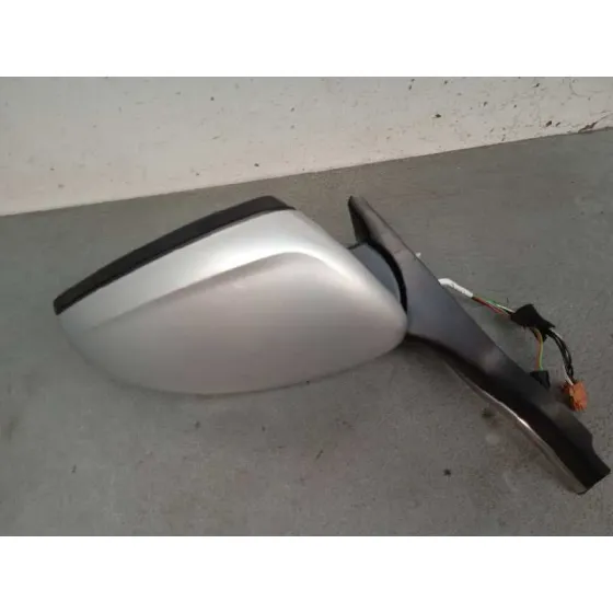 Retrovisor Derecho para Peugeot 208