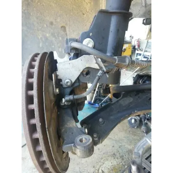 Mangueta Delantera Izquierda para Peugeot 5008