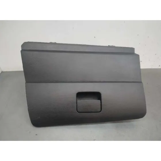 Guantera para Nissan Micra V (K14)
