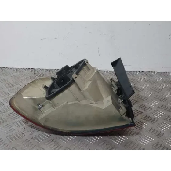 Piloto Trasero Derecho para Volkswagen Touareg (7La)