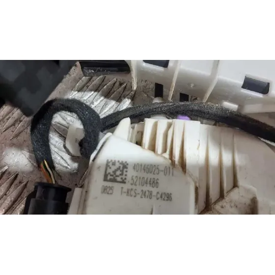 Cerradura Puerta Trasera Derecha para Jeep Renegade