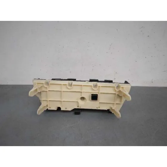 Mando Climatizador para Toyota Prius (Nhw30)
