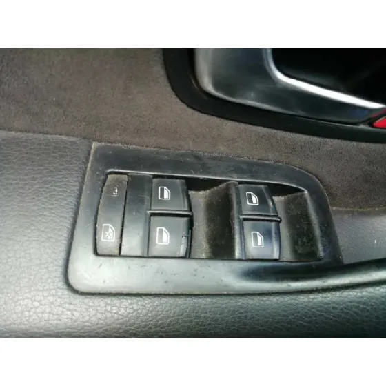 Mando Elevalunas Delantero Izquierdo para Audi A8 (4E2)