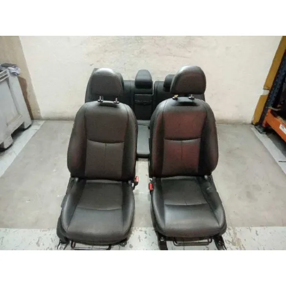 Juego Asientos Completo para Infiniti Q50