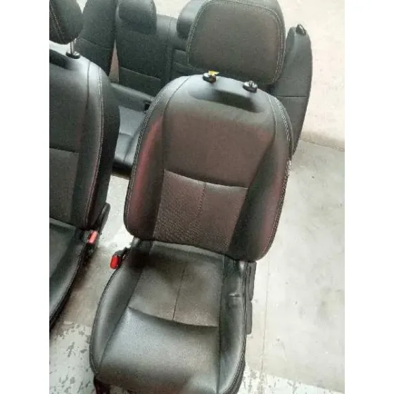 Juego Asientos Completo para Infiniti Q50