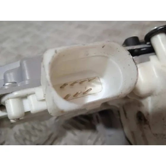 Cerradura Puerta Trasera Derecha para Audi A4 Ber. (B8)