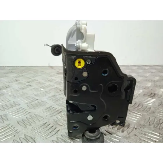 Cerradura Puerta Trasera Derecha para Audi A4 Ber. (B8)