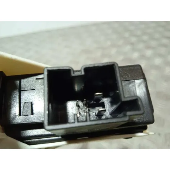 Motor Elevalunas Trasero Derecho para Audi A4 Ber. (B8)