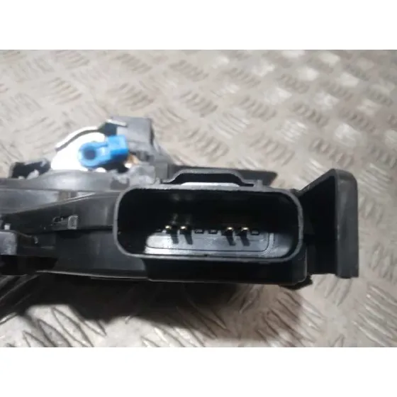 Cerradura Puerta Delantera Derecha para Kia Stonic (Ybcuv)