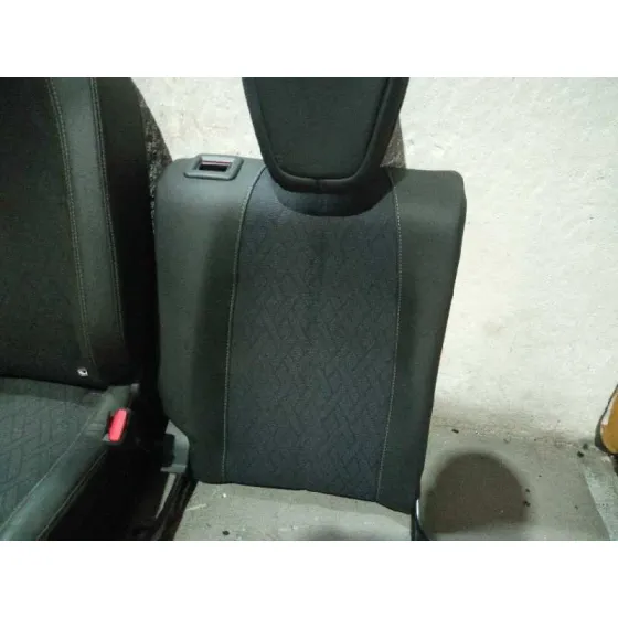 Juego Asientos Completo para Opel Corsa F