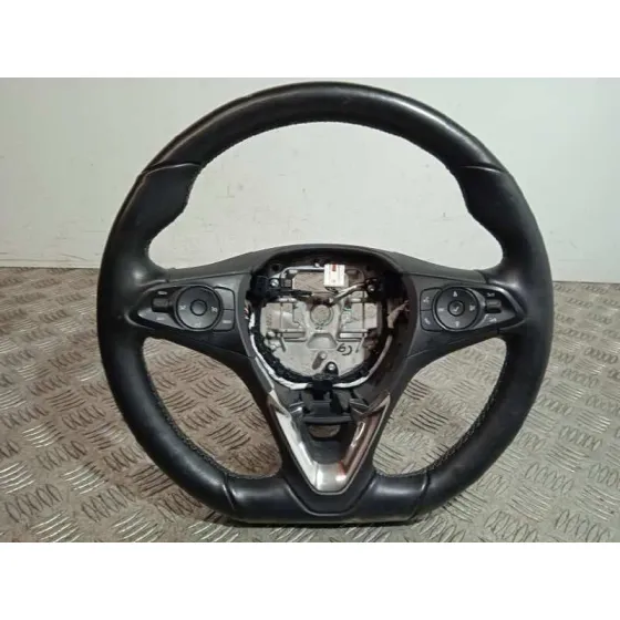 Volante para Opel Corsa F