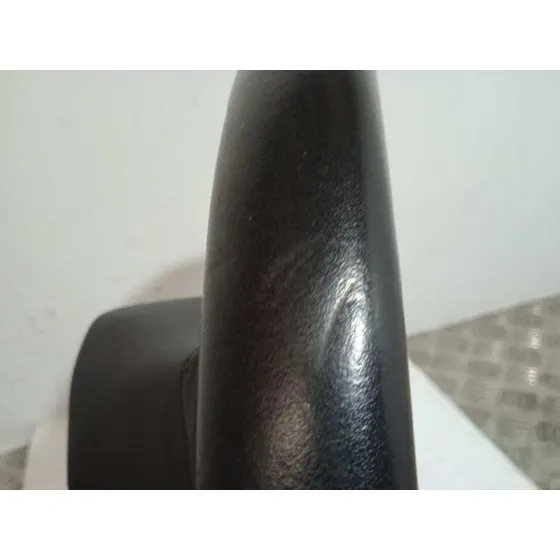 Volante para Opel Corsa F
