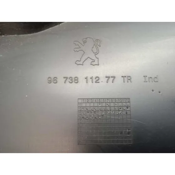 Guantera para Peugeot 208