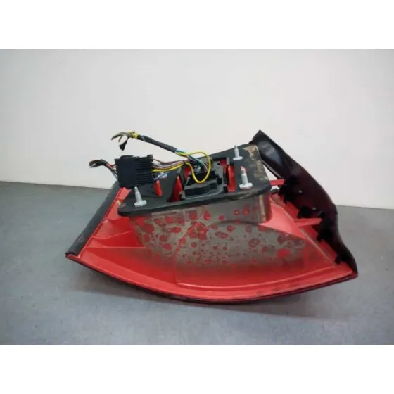 Piloto Trasero Derecho para Audi Allroad Quattro (4B5)