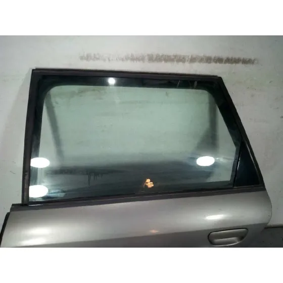 Puerta Trasera Izquierda para Audi Allroad Quattro (4B5)