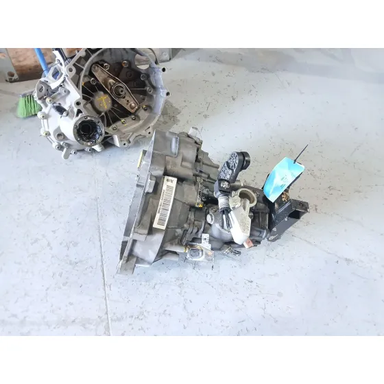 Caja Cambios para Volkswagen Polo (6C1)