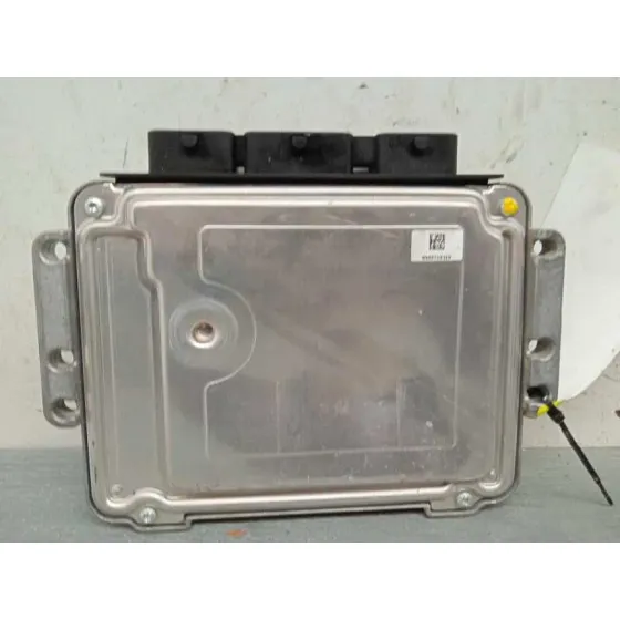 Centralita Motor Uce para Mazda 3 Lim. (Bl)