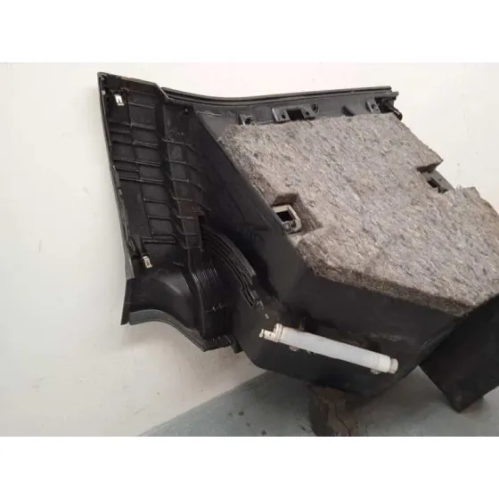 Guantera para Nissan X-Trail (T31)
