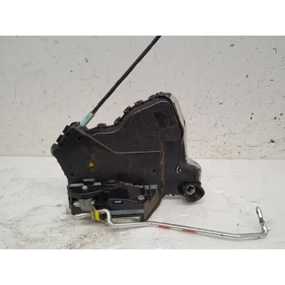 Cerradura Puerta Delantera Izquierda para Toyota Urban Cruiser