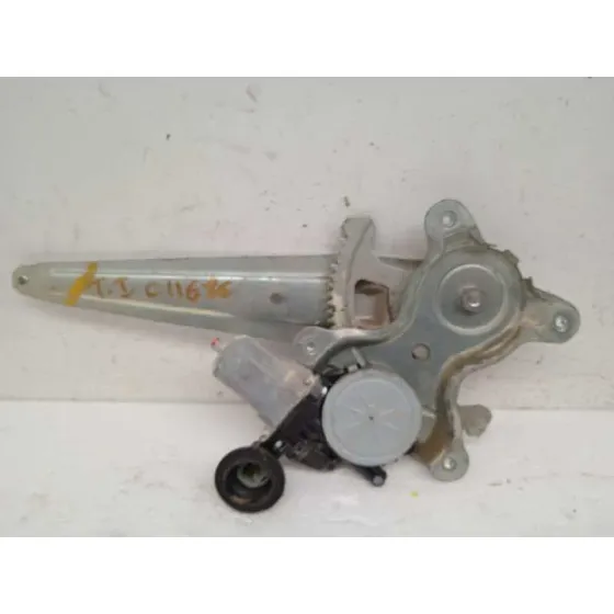 Elevalunas Trasero Izquierdo para Toyota Urban Cruiser