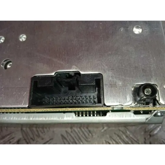 Sistema Audio / Radio Cd para Ford Fiesta (Ccn)