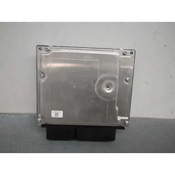 Centralita Motor Uce para Bmw X3 (E83)