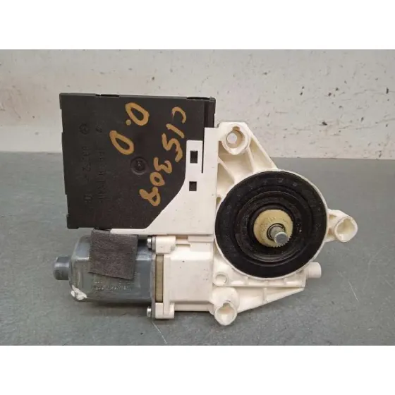 Motor Elevalunas Delantero Derecho para Audi A3 (8P)