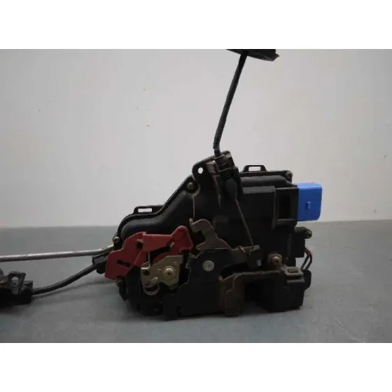 Cerradura Puerta Delantera Izquierda para Audi A8 (4E2)