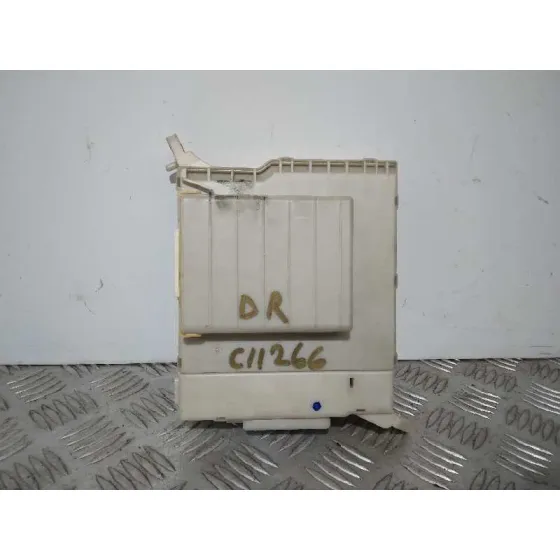 Caja Reles / Fusibles para Lexus Is200 (Ds2/Is2)