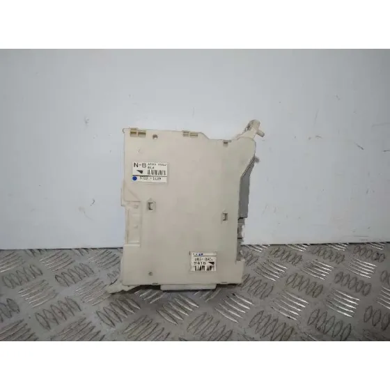 Caja Reles / Fusibles para Lexus Is200 (Ds2/Is2)