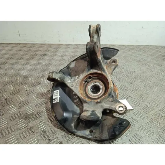 Mangueta Delantera Izquierda para Toyota Urban Cruiser