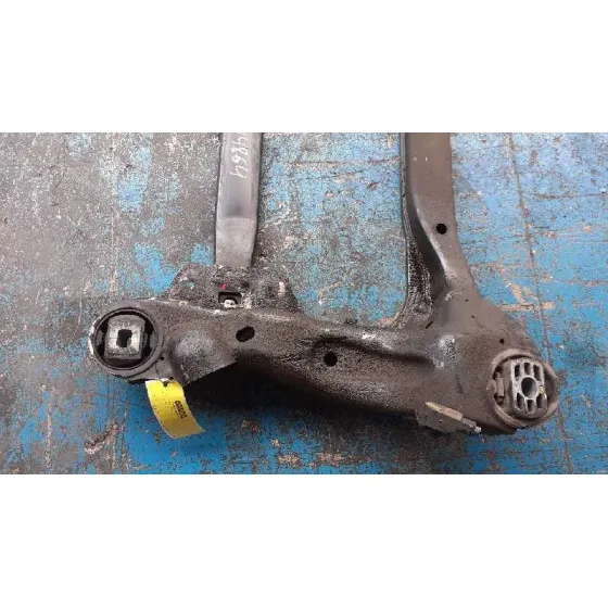 Puente Delantero para Audi A8 (4E2)