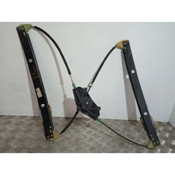 Elevalunas Delantero Izquierdo para Audi A4 Ber. (B8)