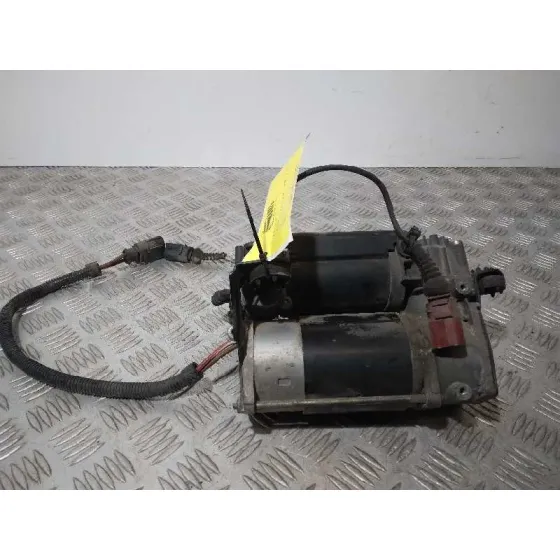 Bomba Suspension para Audi A8 (4E2)