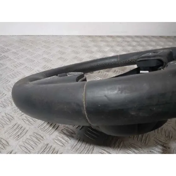 Volante para Kia Carens ( )