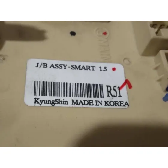 Caja Reles / Fusibles para Kia Carens ( )